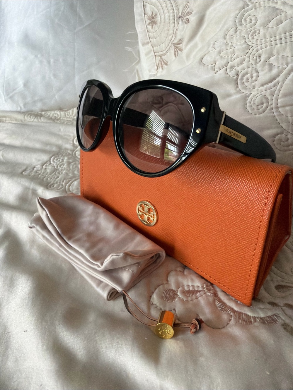 Tory Burch(like new) - Black Round Sunglasses with Orange Logo Case